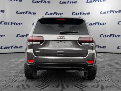 More photos of 2016 Jeep Grand Cherokee Limited at CarFive Nashua, NH, NH