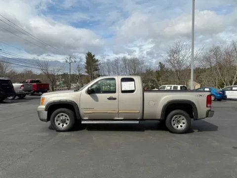 Photos of 2009 GMC Sierra 1500 Work Truck for sale in Nashua, NH at CarFive Nashua, NH