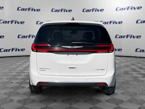 More photos of 2024 Chrysler Pacifica Limited at CarFive Nashua, NH, NH