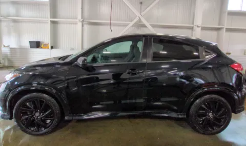 More photos of 2021 Honda HR-V Sport at CarFive Nashua, NH, NH