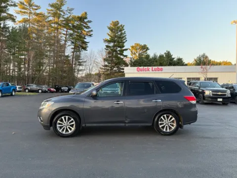 Another view of 2014 Nissan Pathfinder S for sale in Nashua, NH at CarFive Nashua, NH
