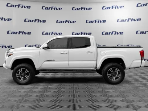 Photos of 2019 Toyota Tacoma TRD Sport for sale in Nashua, NH at CarFive Nashua, NH