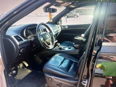 More photos of 2021 Jeep Grand Cherokee Limited at CarFive Nashua, NH, NH