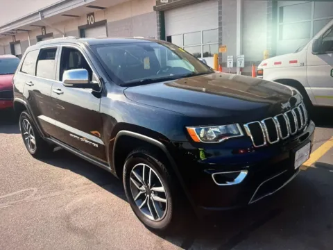 Another view of 2021 Jeep Grand Cherokee Limited for sale in Nashua, NH at CarFive Nashua, NH