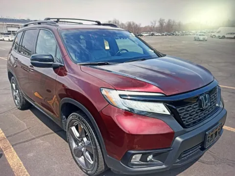 Another view of 2019 Honda Passport Touring for sale in Nashua, NH at CarFive Nashua, NH
