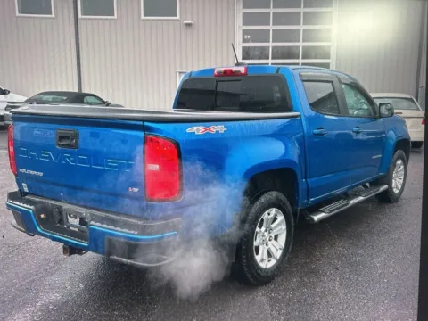 More photos of 2022 Chevrolet Colorado LT at CarFive Nashua, NH, NH