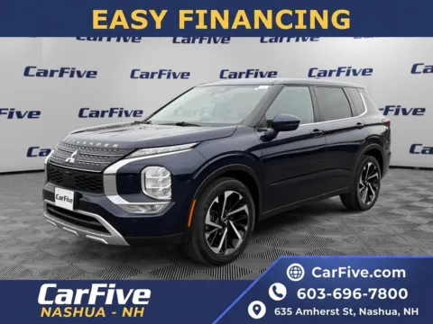 Blue 2022 Mitsubishi Outlander SE for sale in Nashua, NH
