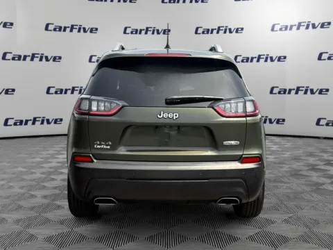 More photos of 2019 Jeep Cherokee Latitude Plus at CarFive Nashua, NH, NH