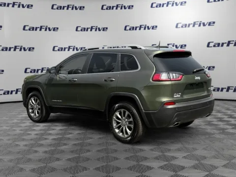 Another view of 2019 Jeep Cherokee Latitude Plus for sale in Nashua, NH at CarFive Nashua, NH