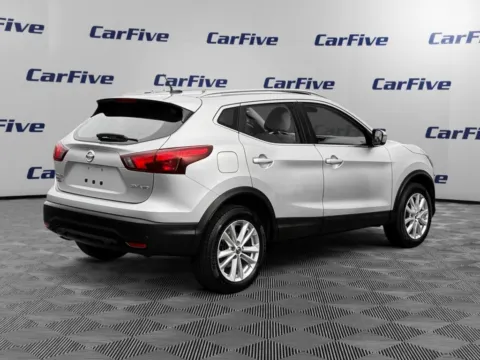 More photos of 2019 Nissan Rogue Sport SV at CarFive Nashua, NH, NH