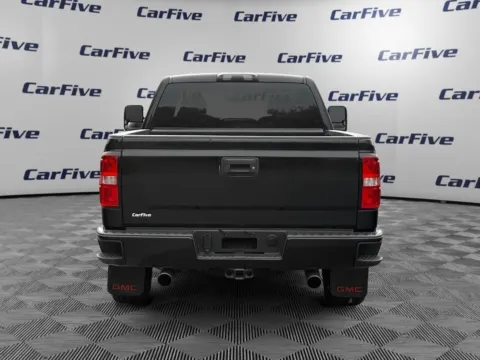 More photos of 2018 GMC Sierra 1500 at CarFive Nashua, NH, NH