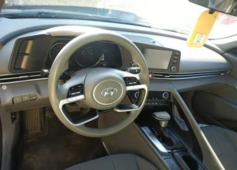 More photos of 2023 Hyundai Elantra SEL at CarFive Nashua, NH, NH