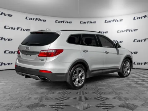 More photos of 2016 Hyundai Santa Fe Limited at CarFive Nashua, NH, NH