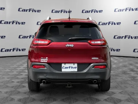 More photos of 2014 Jeep Cherokee Latitude at CarFive Nashua, NH, NH