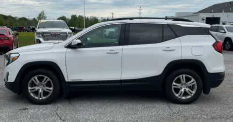 Photos of 2020 GMC Terrain SLE for sale in Nashua, NH at CarFive Nashua, NH