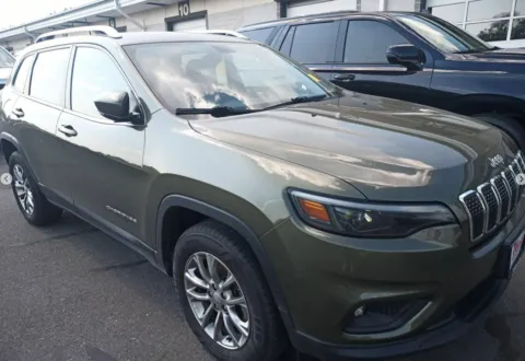 Another view of 2019 Jeep Cherokee Latitude Plus for sale in Nashua, NH at CarFive Nashua, NH