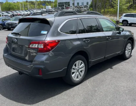 More photos of 2019 Subaru Outback 2.5i Premium at CarFive Nashua, NH, NH