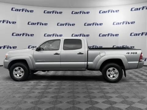 Photos of 2014 Toyota Tacoma for sale in Nashua, NH at CarFive Nashua, NH