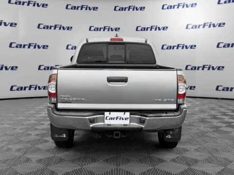 More photos of 2014 Toyota Tacoma at CarFive Nashua, NH, NH