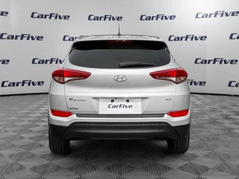 More photos of 2018 Hyundai Tucson SE at CarFive Nashua, NH, NH