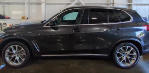 Photos of 2019 BMW X5 xDrive40i for sale in Nashua, NH at CarFive Nashua, NH