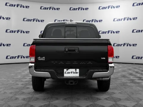 More photos of 2017 Toyota Tacoma SR5 at CarFive Nashua, NH, NH