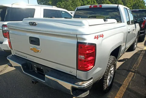 More photos of 2018 Chevrolet Silverado 1500 LT at CarFive Nashua, NH, NH