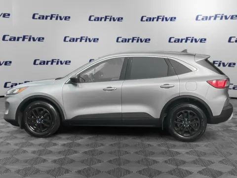 Photos of 2022 Ford Escape SE for sale in Nashua, NH at CarFive Nashua, NH