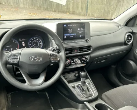 More photos of 2022 Hyundai Kona SEL at CarFive Nashua, NH, NH