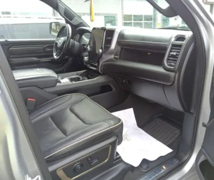 More photos of 2019 Ram 1500 Limited at CarFive Nashua, NH, NH