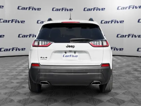 More photos of 2019 Jeep Cherokee Latitude Plus at CarFive Nashua, NH, NH