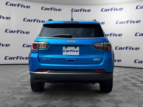 More photos of 2019 Jeep Compass Latitude at CarFive Nashua, NH, NH