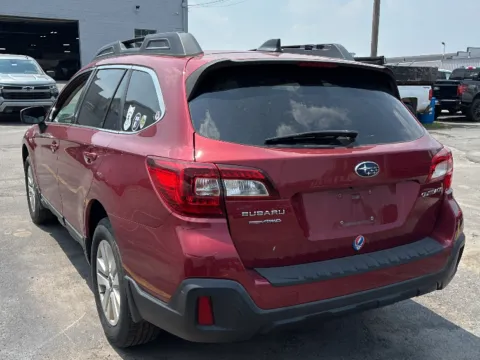 Photos of 2018 Subaru Outback 2.5i Premium for sale in Nashua, NH at CarFive Nashua, NH