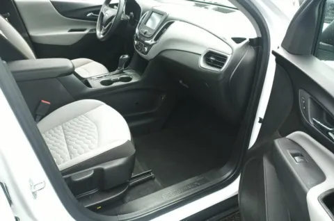 More photos of 2018 Chevrolet Equinox LS at CarFive Nashua, NH, NH