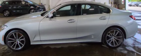 Photos of 2020 BMW 3 Series 330i xDrive for sale in Nashua, NH at CarFive Nashua, NH