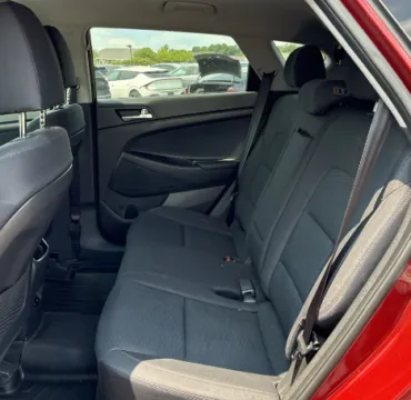 More photos of 2019 Hyundai Tucson SEL at CarFive Nashua, NH, NH