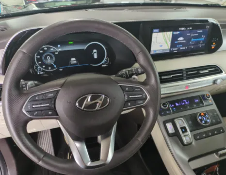 More photos of 2020 Hyundai Palisade Limited at CarFive Nashua, NH, NH