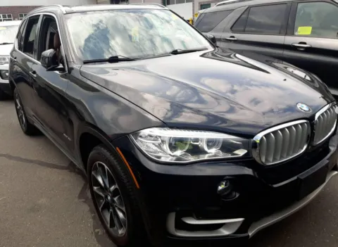 More photos of 2018 BMW X5 xDrive35i at CarFive Nashua, NH, NH