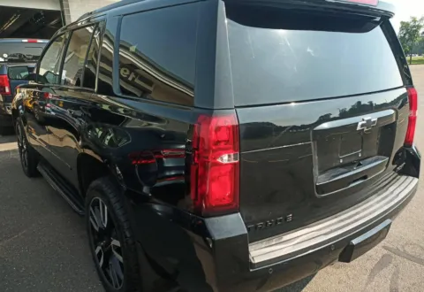 Photos of 2020 Chevrolet Tahoe Premier for sale in Nashua, NH at CarFive Nashua, NH