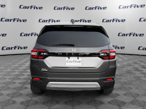 More photos of 2023 Honda Pilot EX-L at CarFive Nashua, NH, NH