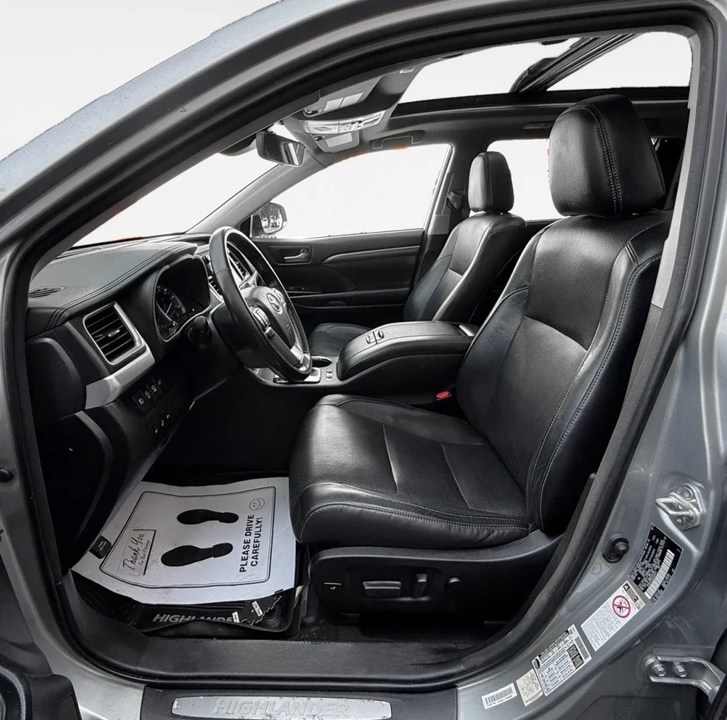 2018 Toyota Highlander Limited Platinum - Photo 12