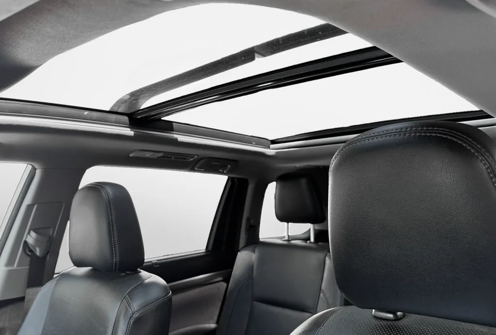 2018 Toyota Highlander Limited Platinum - Photo 19