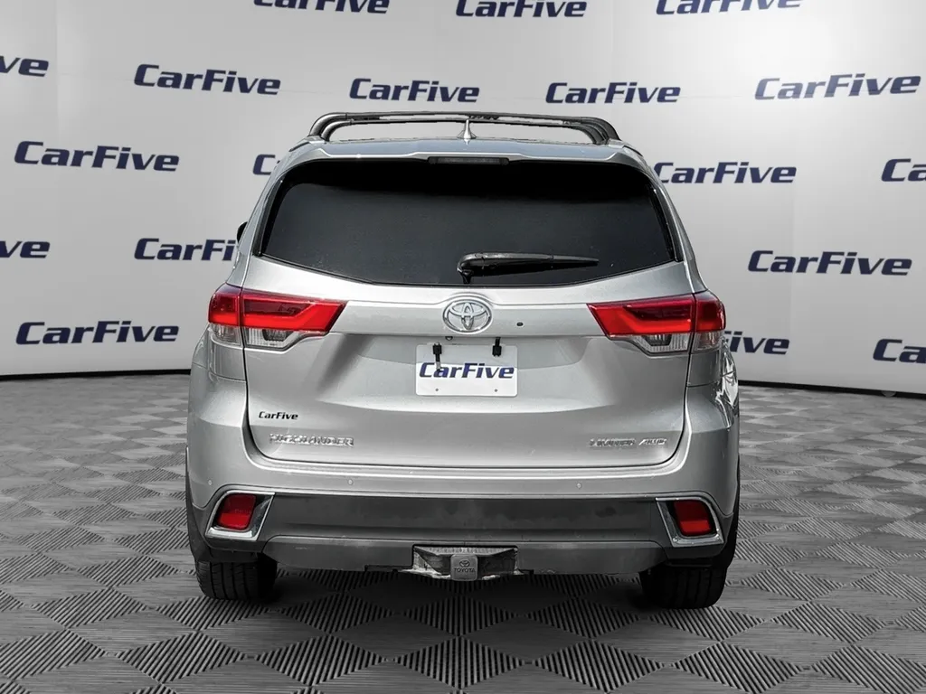 2018 Toyota Highlander Limited Platinum - Photo 4