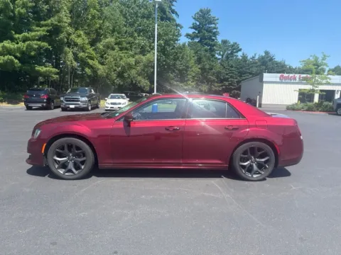 Photos of 2022 Chrysler 300 Touring for sale in Nashua, NH at CarFive Nashua, NH