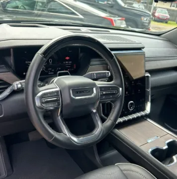 More photos of 2024 GMC Acadia Denali at CarFive Nashua, NH, NH