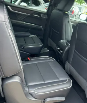 More photos of 2024 GMC Acadia Denali at CarFive Nashua, NH, NH