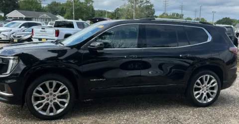 Photos of 2024 GMC Acadia Denali for sale in Nashua, NH at CarFive Nashua, NH