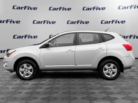 Photos of 2014 Nissan Rogue Select S for sale in Nashua, NH at CarFive Nashua, NH