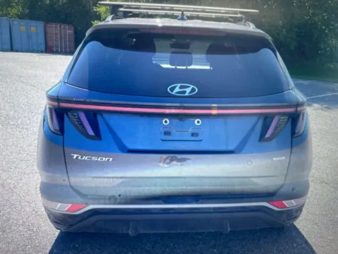 More photos of 2023 Hyundai Tucson SEL at CarFive Nashua, NH, NH