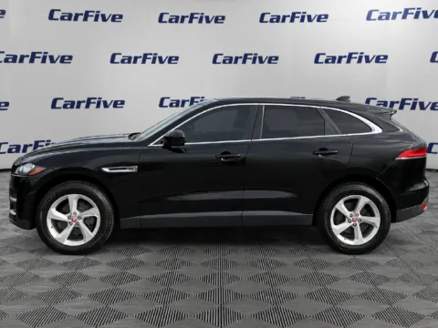 Photos of 2020 Jaguar F-PACE 25t Premium for sale in Nashua, NH at CarFive Nashua, NH